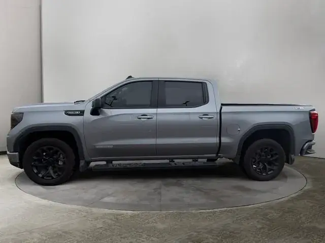 GMC Sierra 1500 2026 photo 2