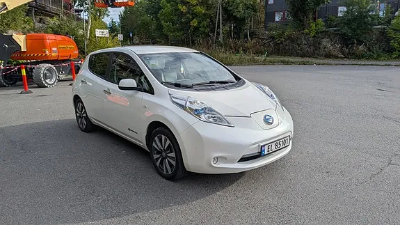 Nissan Leaf 2014 photo 4