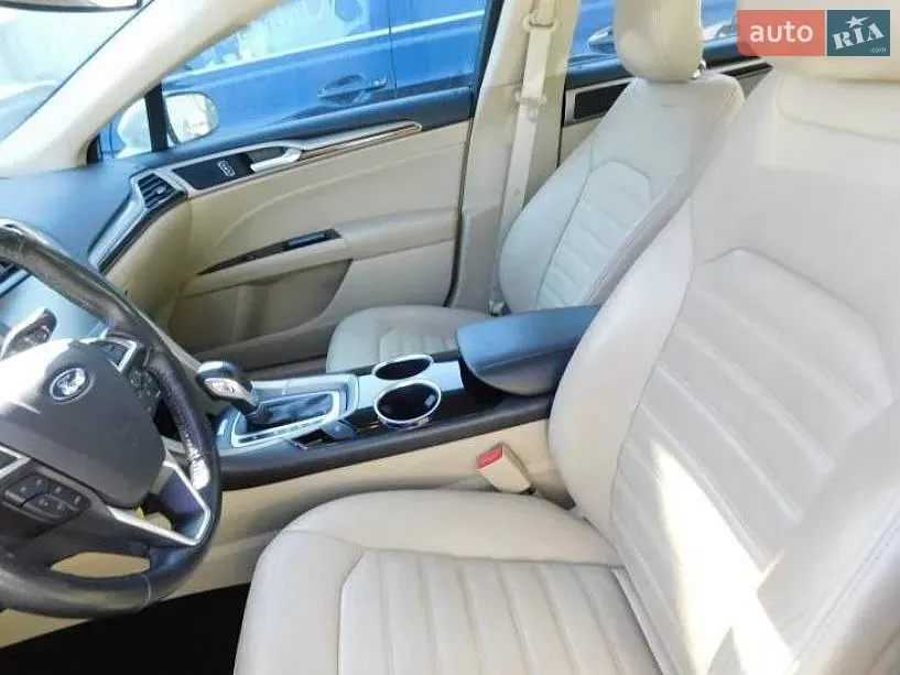 Ford Fusion 2013 photo 4