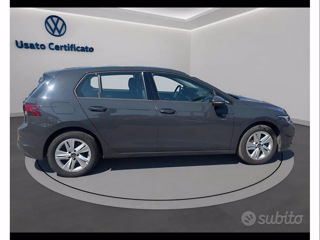 Volkswagen Golf 2023 photo 3