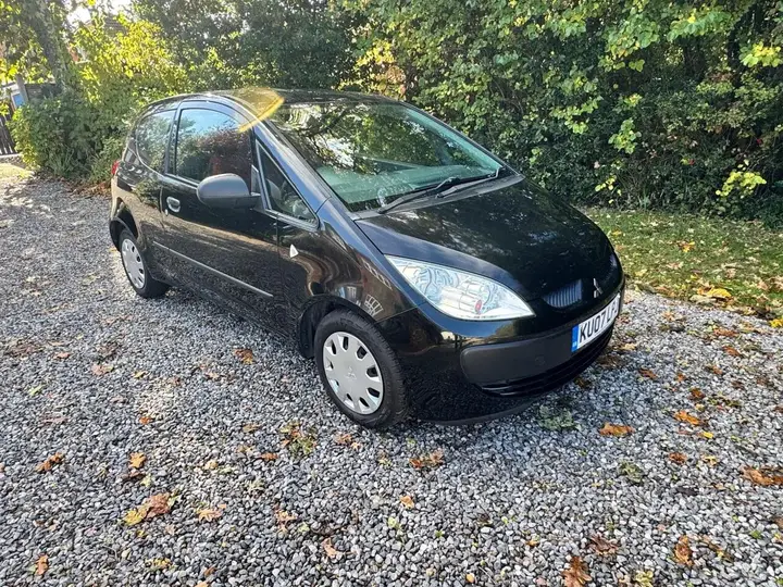 Mitsubishi Colt
