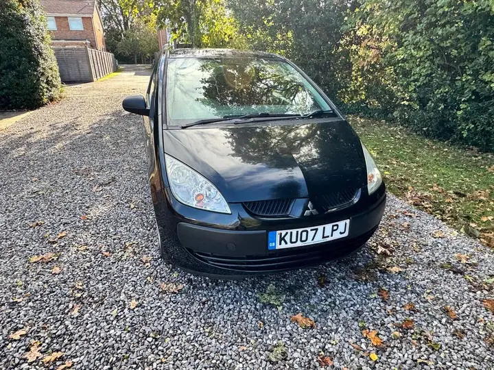 Mitsubishi Colt 2007 photo 3