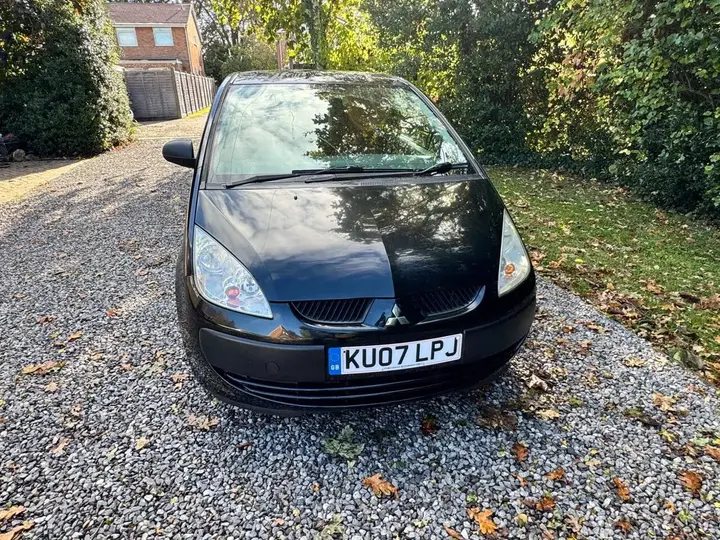 Mitsubishi Colt 2007 photo 4