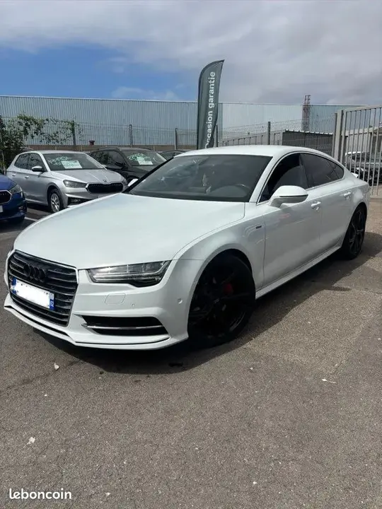 Audi A7 2015 photo 2