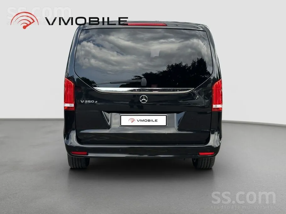 Mercedes-Benz V250 2022 photo 4