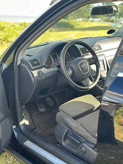 Audi A4 2005 photo 4