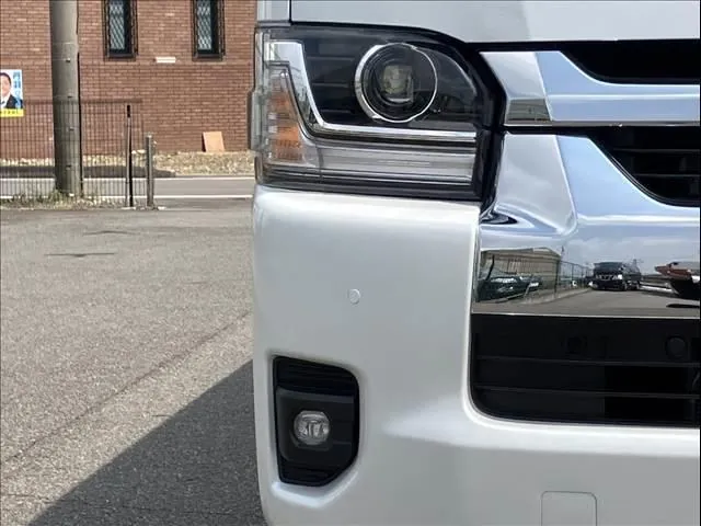 Toyota Hiace Wagon 2026 photo 2