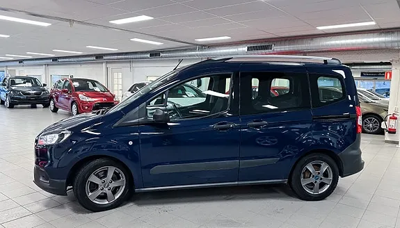 Ford Transit Courier 2022 photo 5