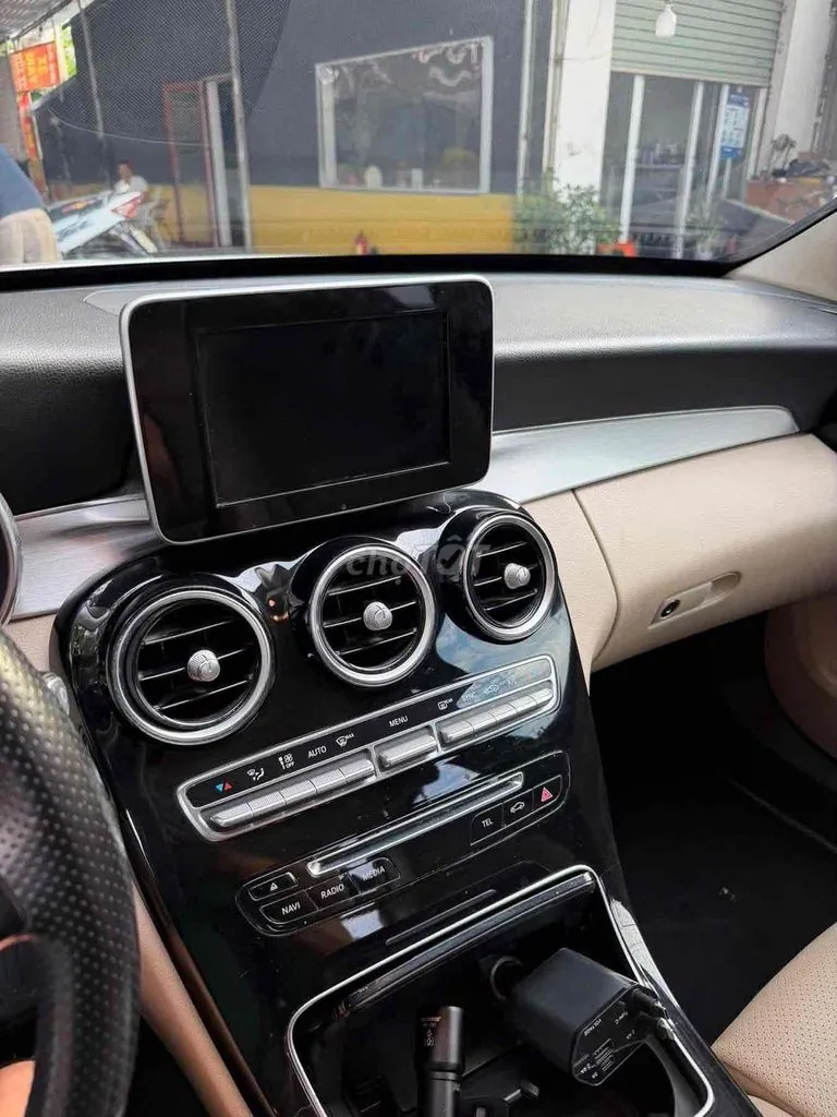 Mercedes-Benz C-Class 2015 photo 3
