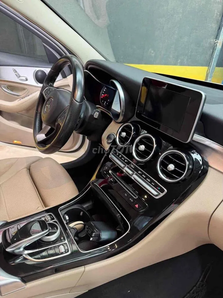 Mercedes-Benz C-Class 2015 photo 4