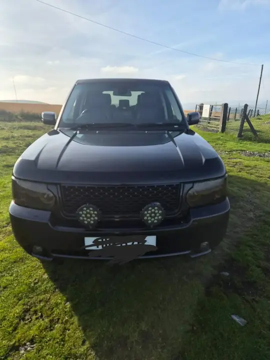Land Rover Range Rover 2010 photo 2