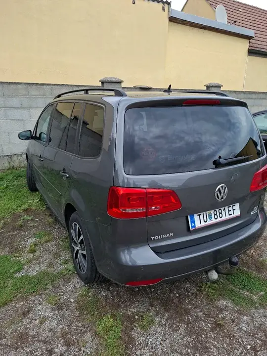 Volkswagen Touran 2015 photo 3