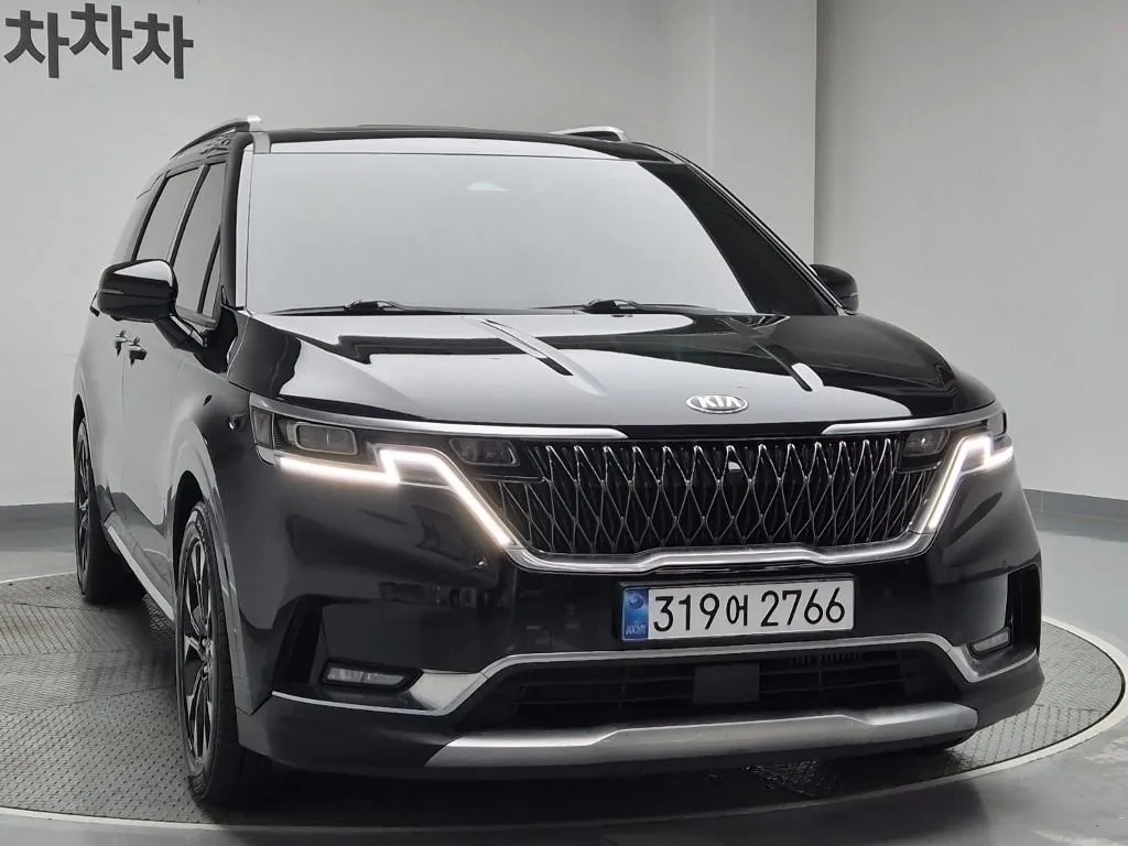 Kia Carnival 2021 photo 4