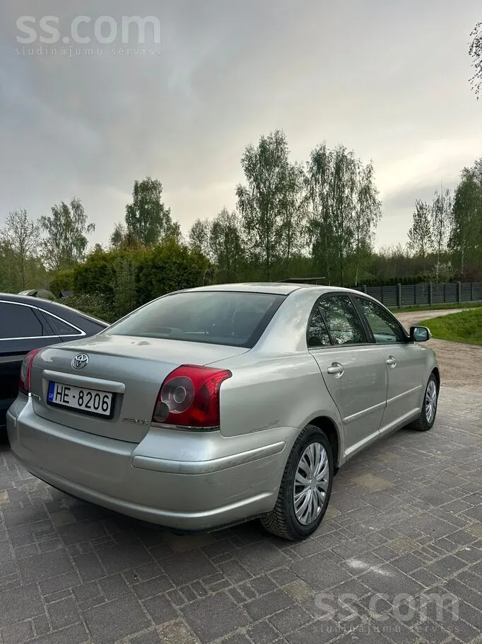 Toyota Avensis 2008 photo 5