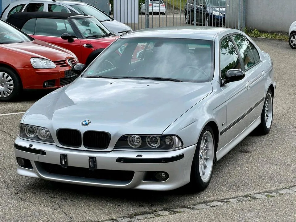 BMW 530I