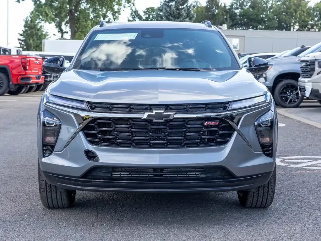 Chevrolet Trax 2026 photo 2