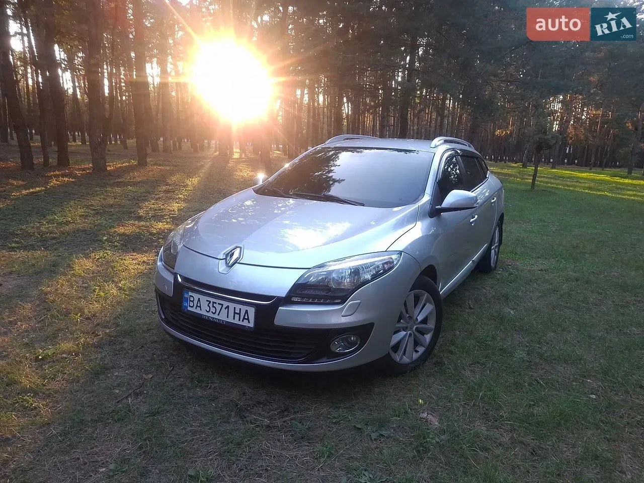 Renault Megane 2012 photo 3