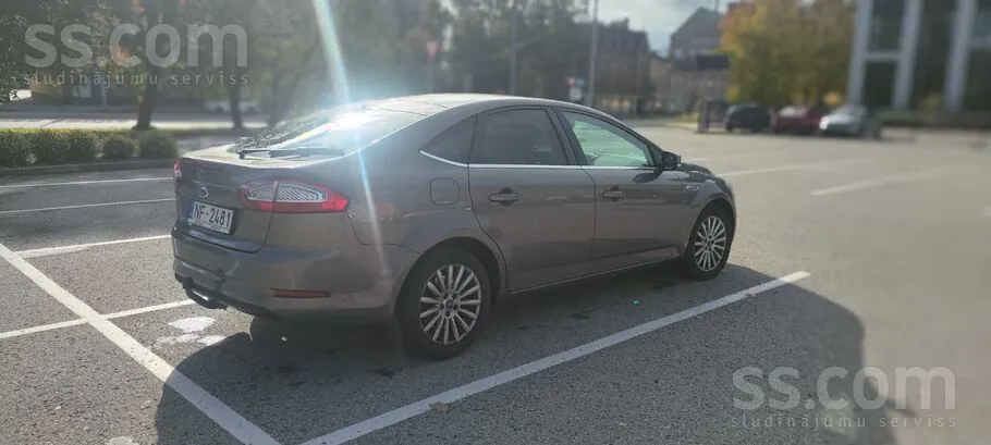 Ford Mondeo 2012 photo 3