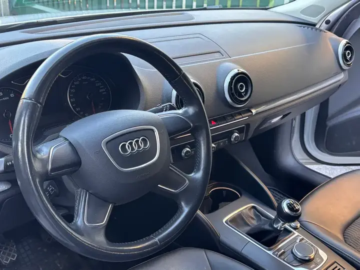 Audi A3 2013 photo 3