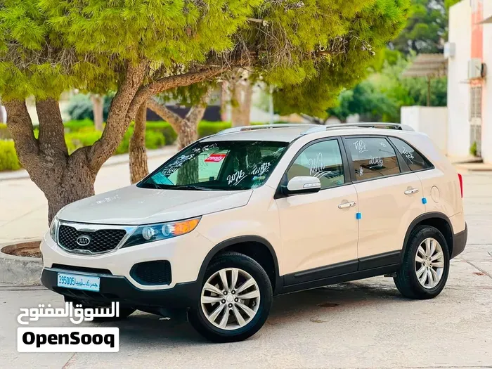 Kia Sorento 2012 photo 2