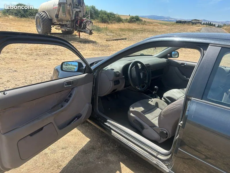 Audi A3 2000 photo 3