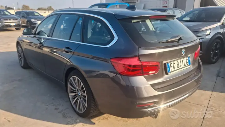 BMW 318 2016 photo 4