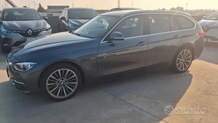 BMW 318 2016 photo 2
