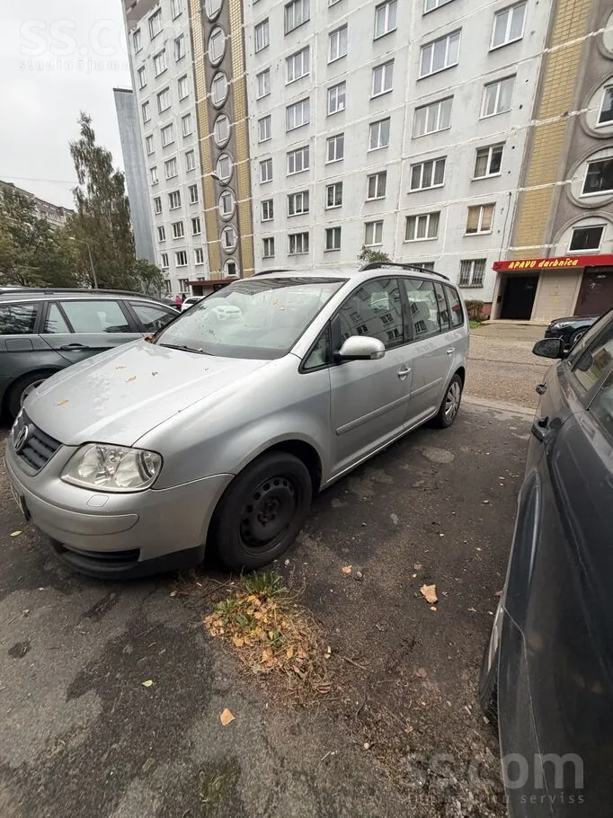 Volkswagen Touran