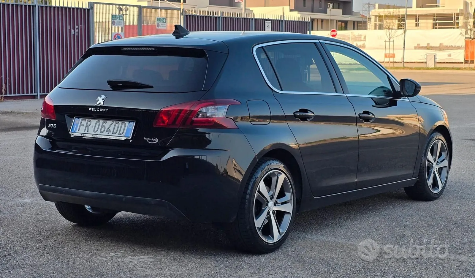 Peugeot 308 2018 photo 3