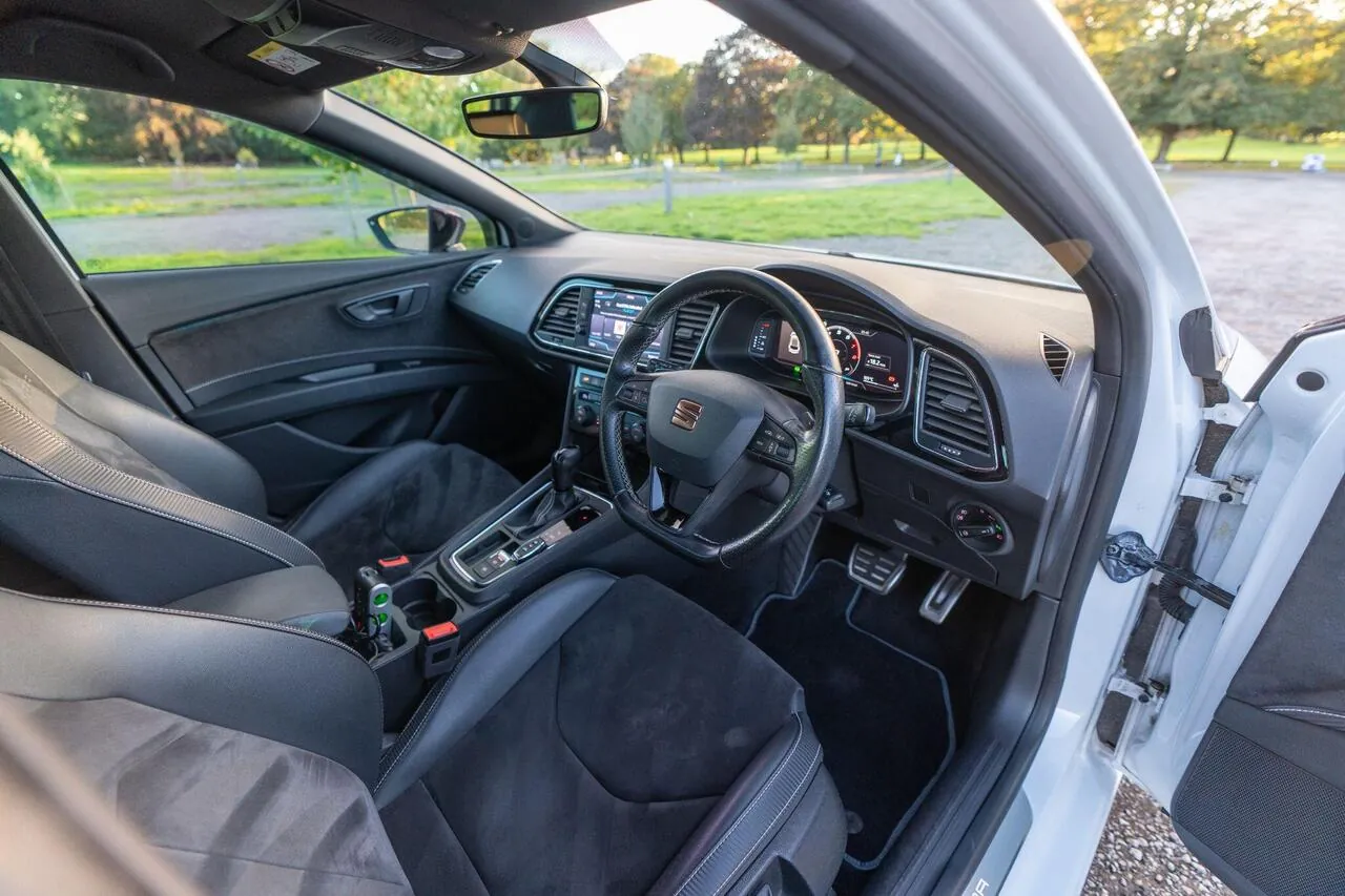 Seat Leon 2019 photo 3
