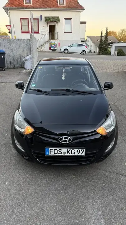Hyundai I20