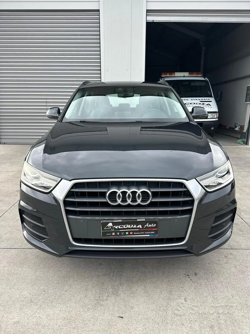 Audi Q3 2018 photo 3