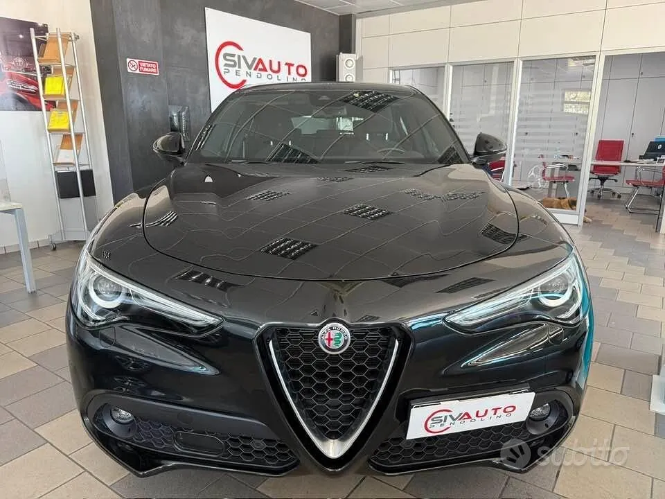 Alfa Romeo Stelvio 2022 photo 2