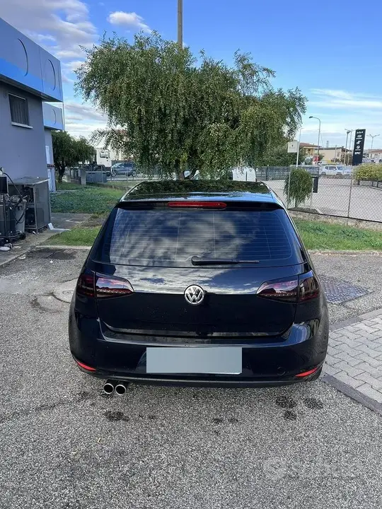 Volkswagen Golf 2013 photo 2