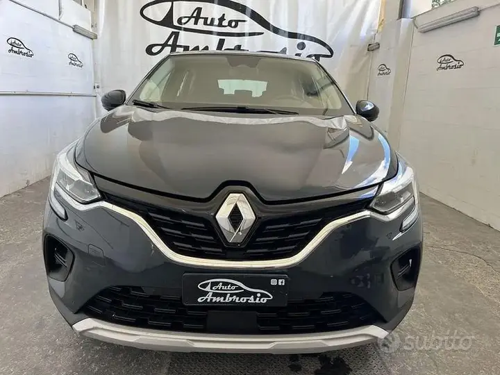 Renault Captur 2024 photo 2