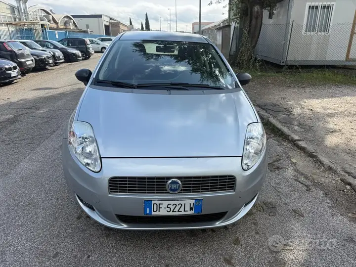 Fiat Grande Punto 2007 photo 5
