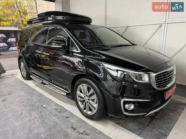 Kia Carnival 2016 photo 4