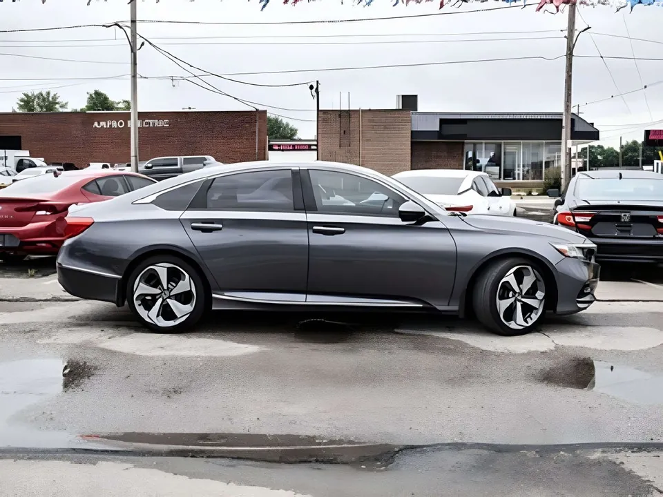 Honda Accord 2018 photo 5