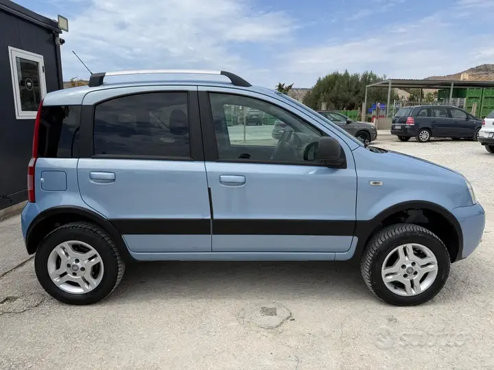 Fiat Panda 2010 photo 4