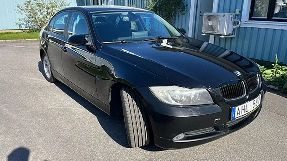 BMW 320I 2007 photo 2