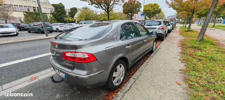Renault Laguna 2004 photo 3