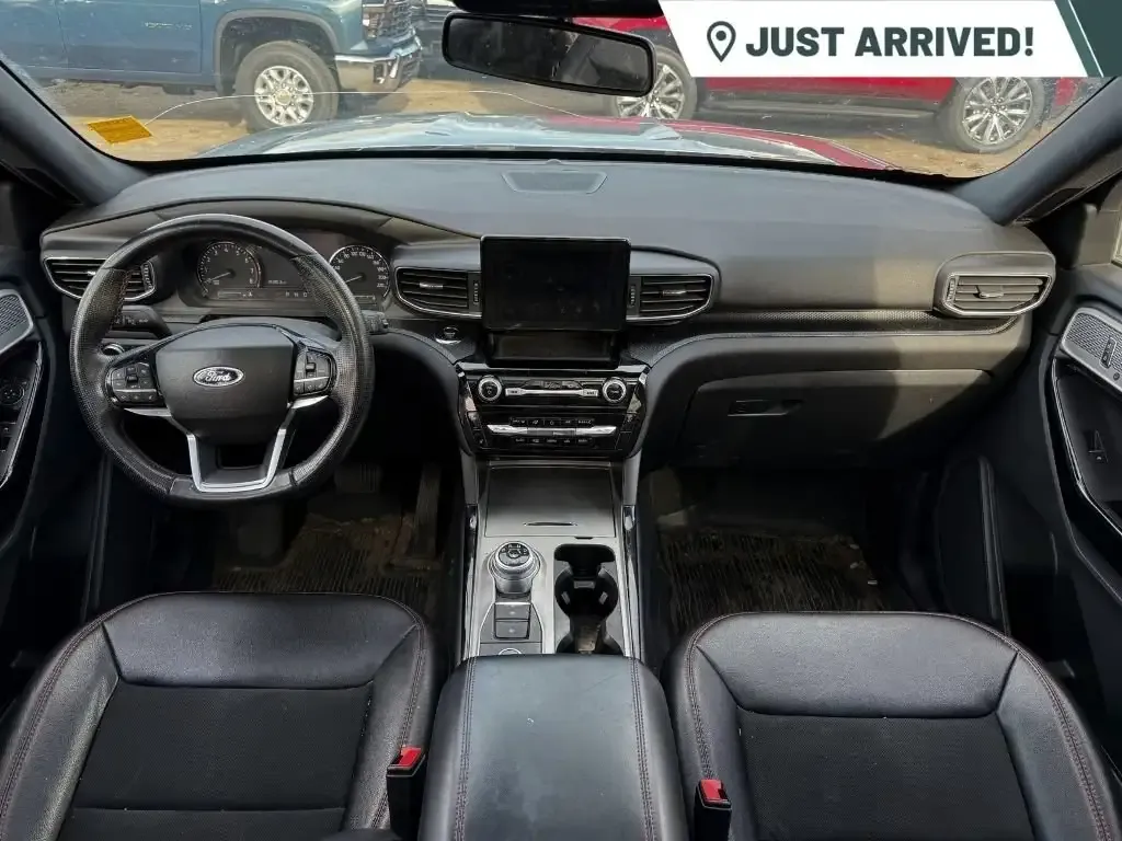 Ford Explorer 2022 photo 4
