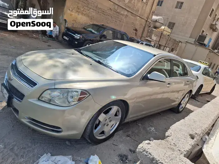 Chevrolet Malibu 2011 photo 2
