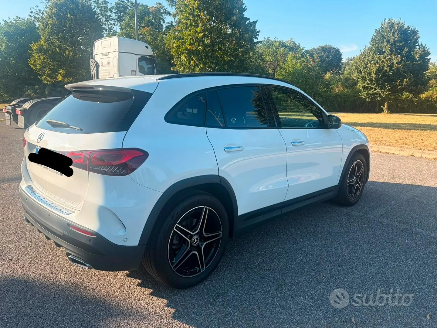 Mercedes-Benz Gla 2023 photo 2