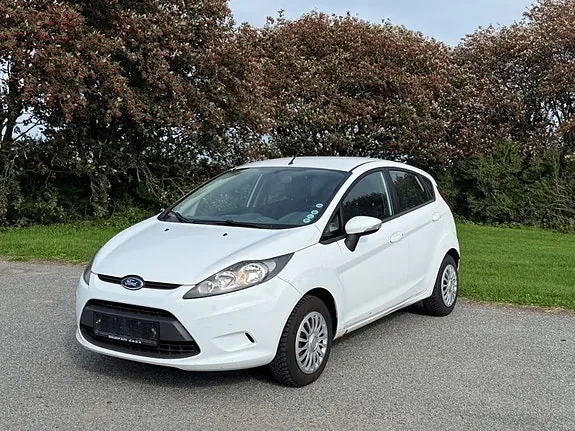 Ford Fiesta 2010 photo 3