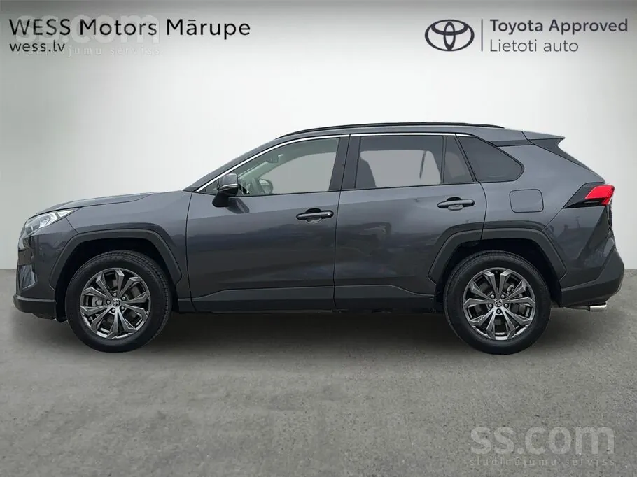 Toyota Rav4 2024 photo 3