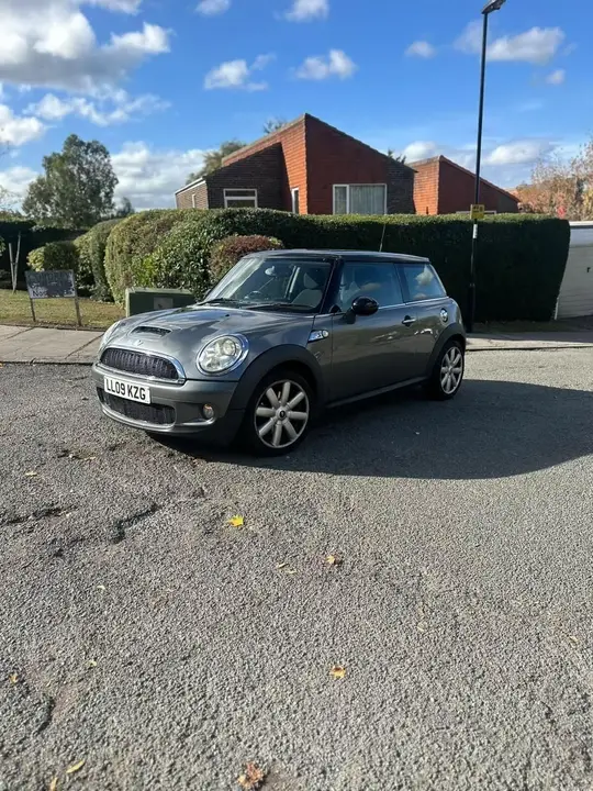 Mini Cooper S 2009 photo 3