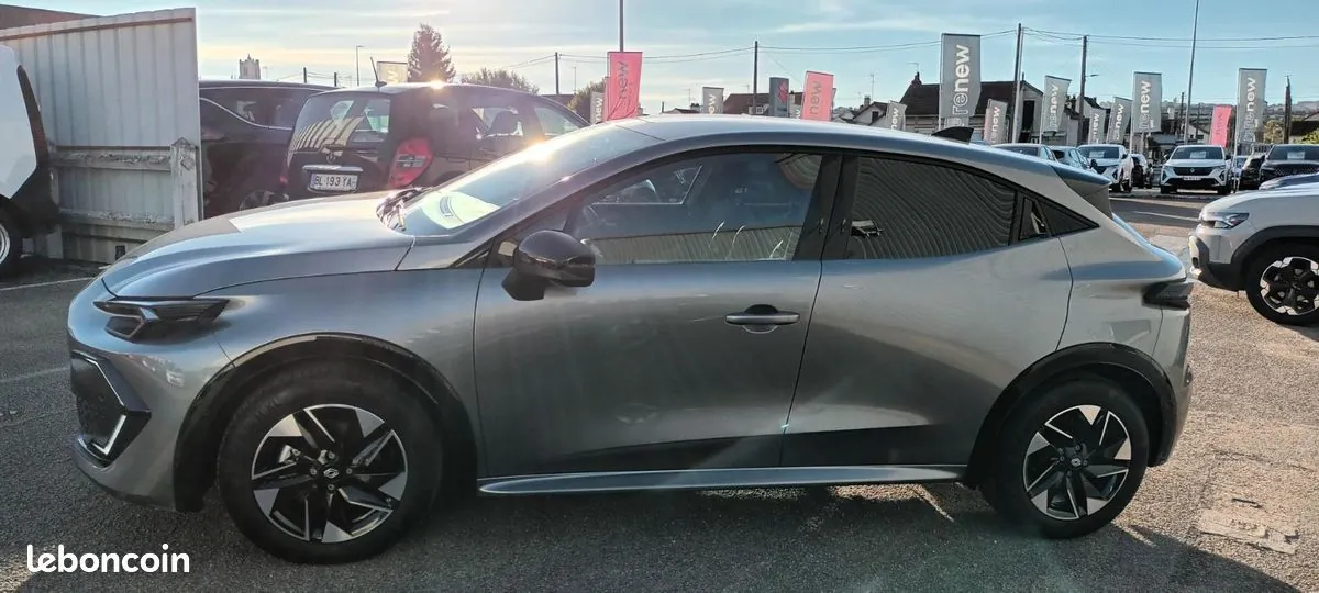 Renault Clio 2026 photo 2