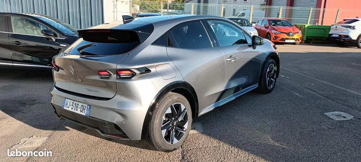 Renault Clio 2026 photo 5