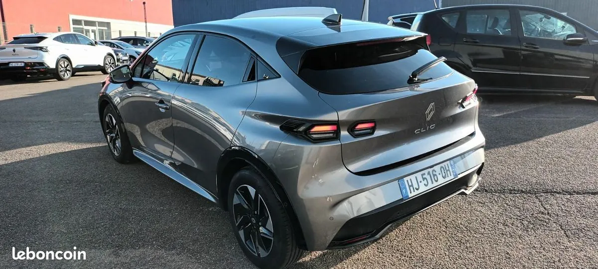 Renault Clio 2026 photo 3